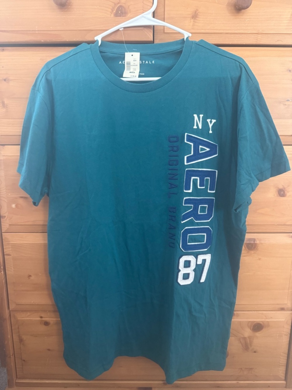 Aeropostale Men’s Teal Vertical 'AERO 87' Graphic Tee